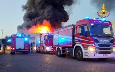 MAXI INCENDIO ALLA FARLA: ECCO COSA È SUCCESSO | Latinatu