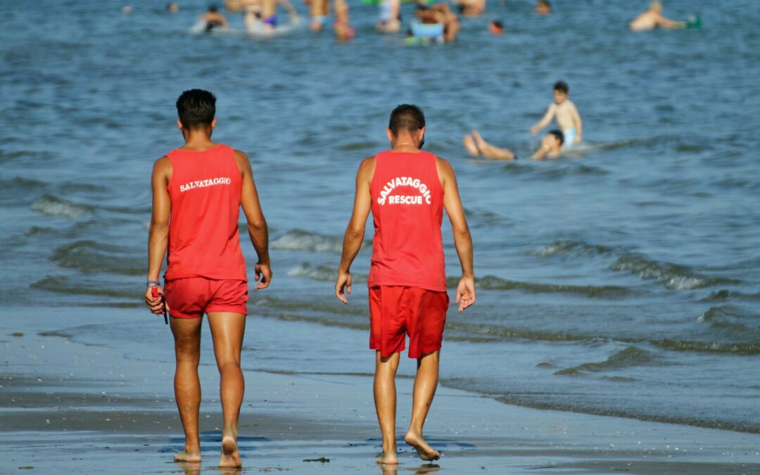 L’ESTATE PONTINA TRA BAGNINI DEI SOLITI NOTI E OMBRELLONI SELVAGGI: DA LATINA A TERRACINA FINO AL SUD PONTINO | Latinatu