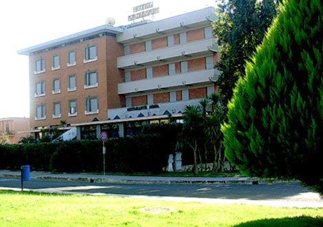 HOTEL EXCELSIOR DI LATINA: È ANCORA EMERGENZA LEGIONELLOSI | Latinatu